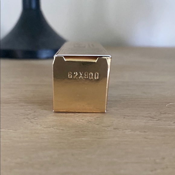 Yves Saint Laurent Rouge Volupté Shine Oil-In-Stick Lipstick - Pulsing Rosehip - Picture 5 of 5